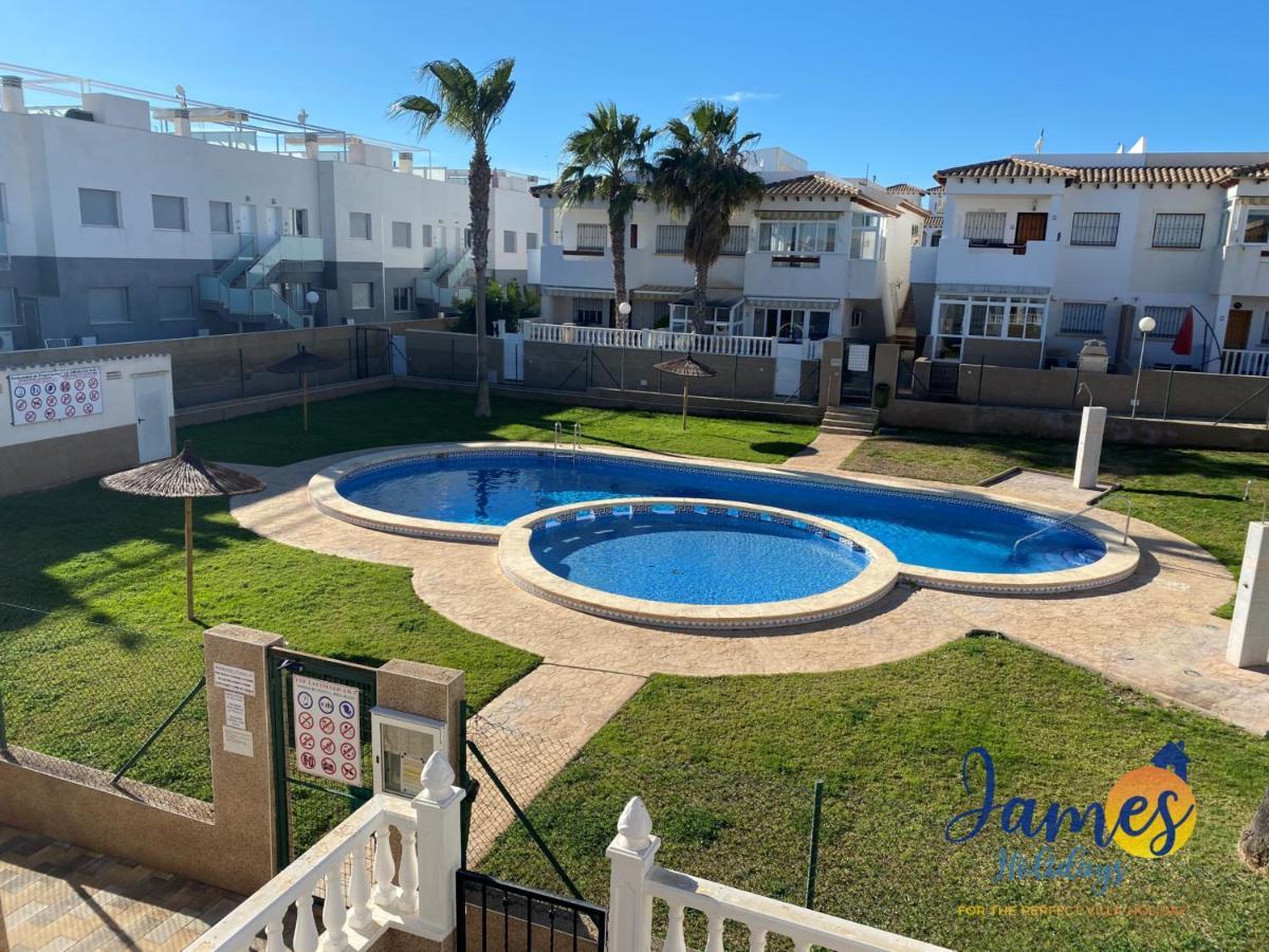 La Cinuelica, R3 1St Floor Apartment Com Pool L149 Torrevieja Exteriér fotografie